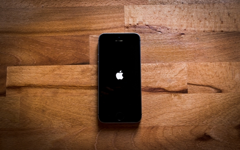 Hãy thử khôi phục lại cài đặt gốc của iPhone 5, 5S